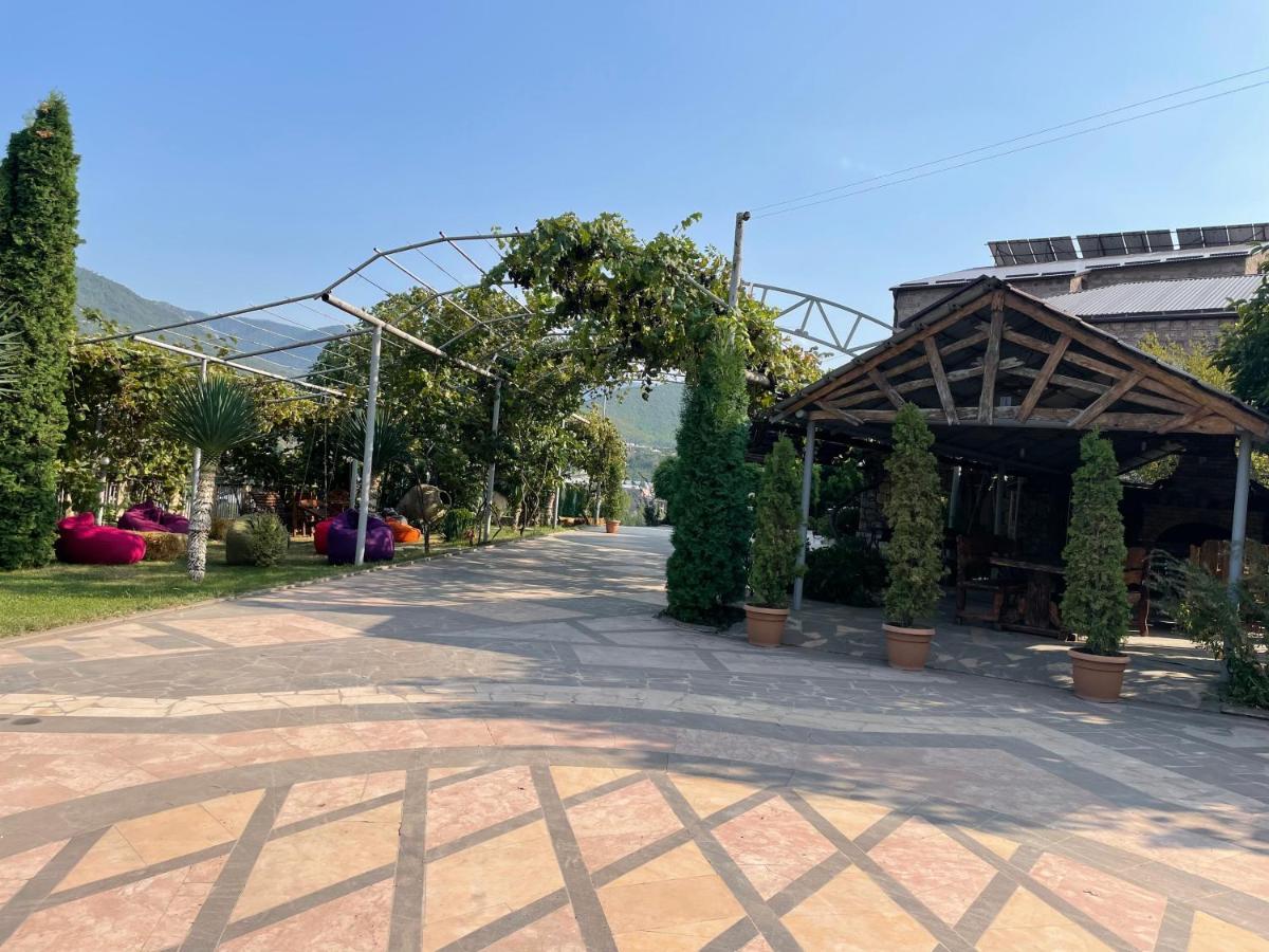 Kamar Hotel Ijevan Esterno foto